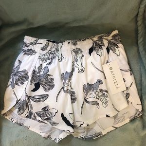 Athleta Print Racer Run Short 4.5” NWT